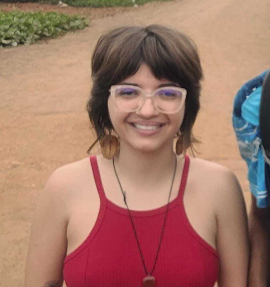 Victória Jandira Bueno